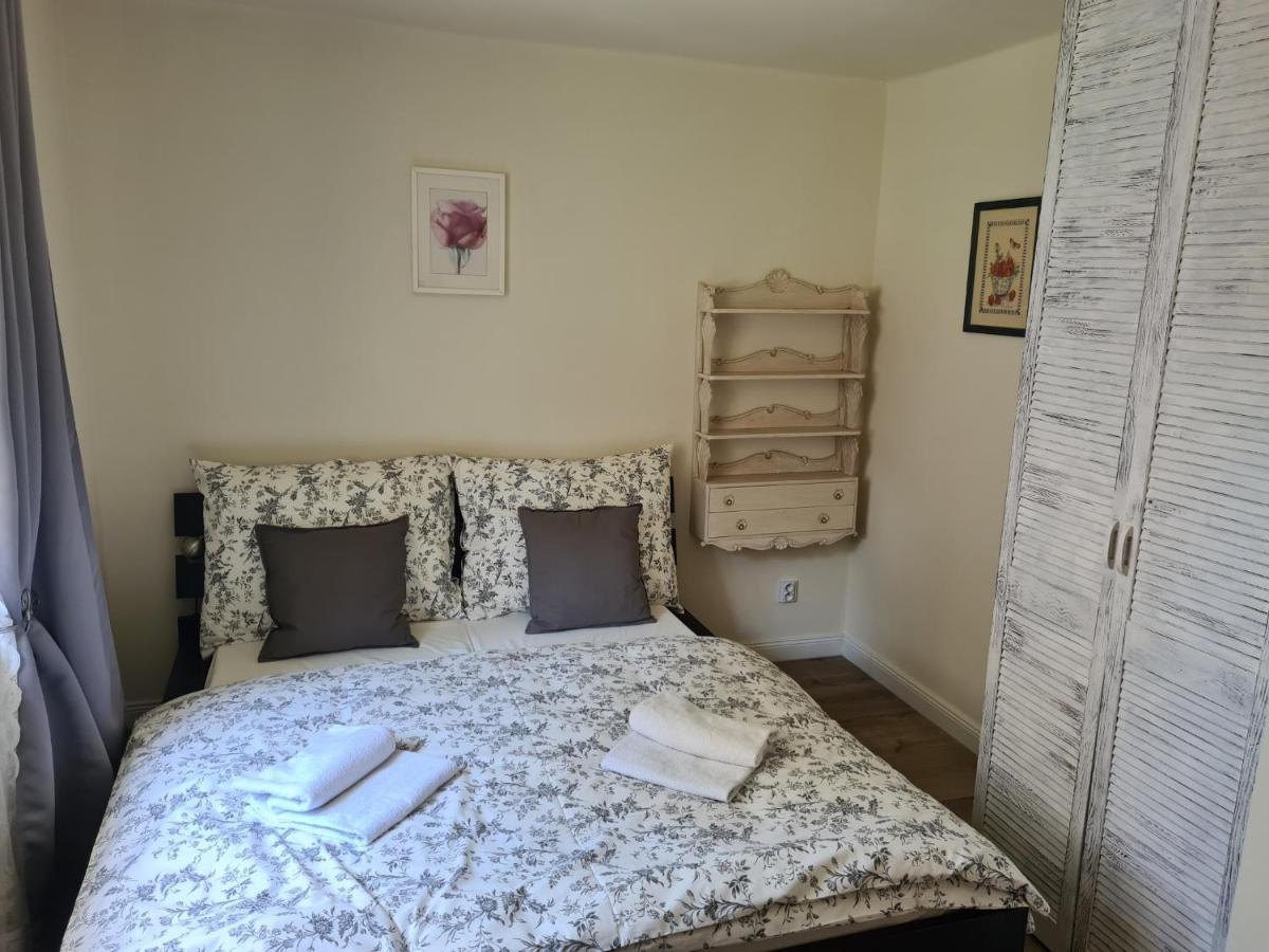 Airport Rooms براغ المظهر الخارجي الصورة