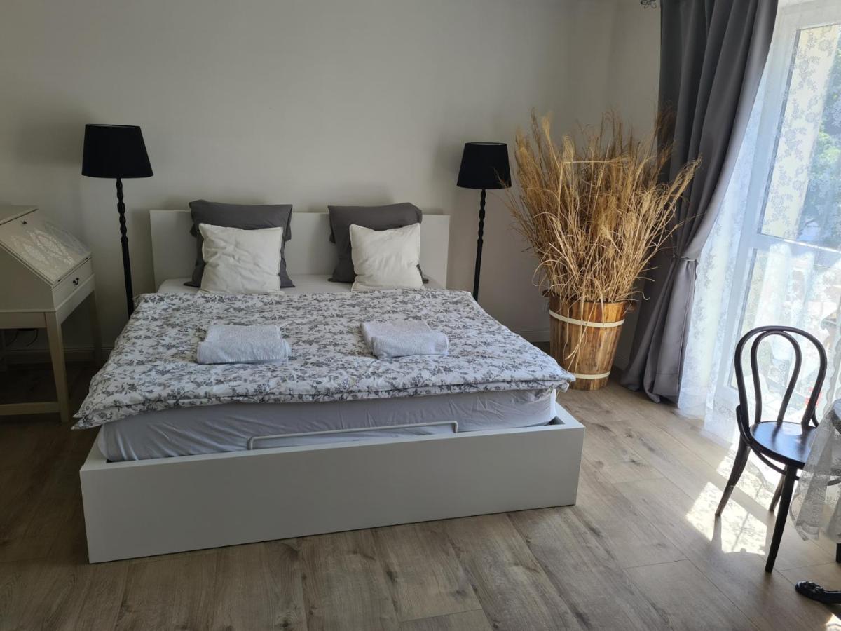 Airport Rooms براغ المظهر الخارجي الصورة